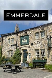 Emmerdale (1972) – plakat filmu