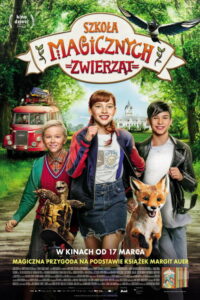Szkoła magicznych zwierząt (2021) – plakat filmu